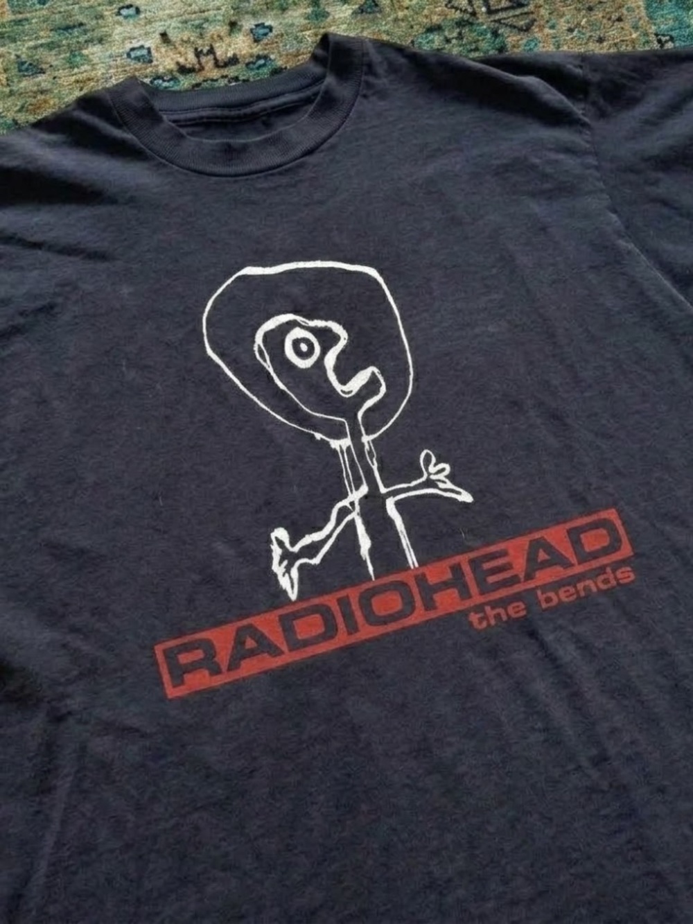 Radiohead "The Bends" Black Graphic Band Tee - Picture 3 of 4
